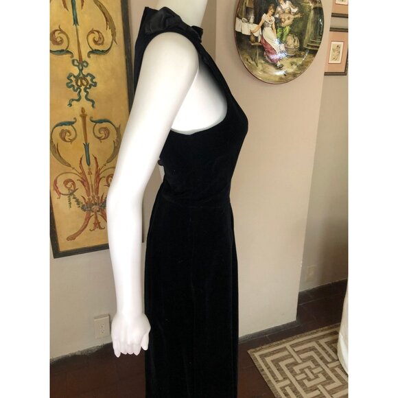 Black Velvet Dress, 80s Formal Dress, Goth Dress, 80s Prom Dress - Picture 7 of 9